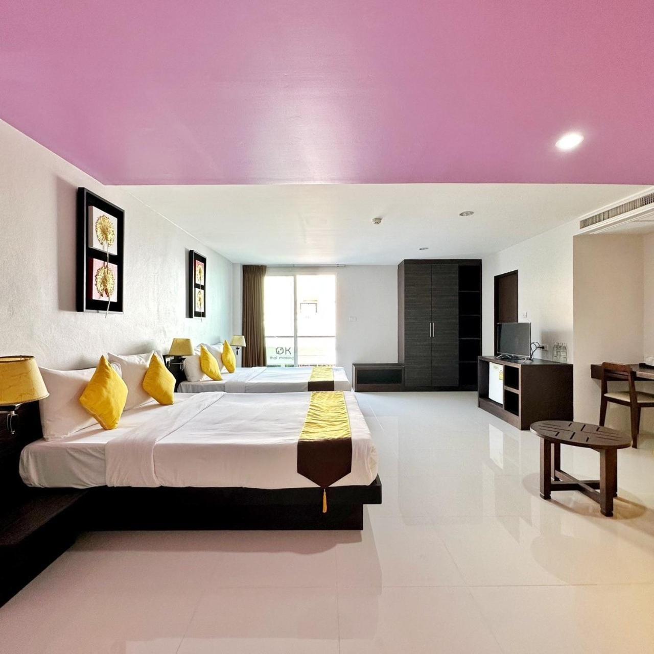 Twin Hotel Phuket Exterior photo